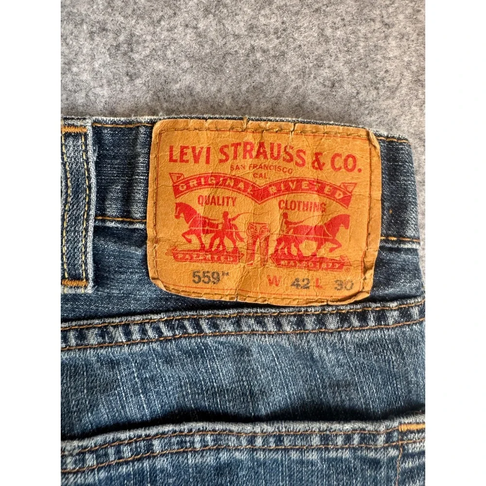 Levi's 559 Relaxed Straight Jeans Men's 42x30 Blue Medium Wash Denim Casual Work